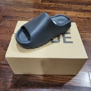 Yeezy Slides